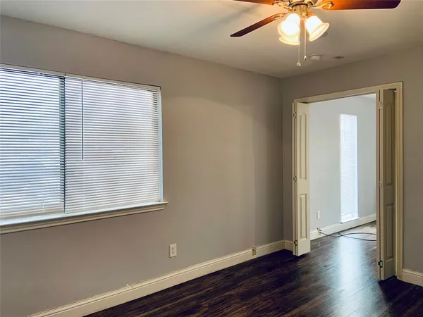 $1,100 | 2300 Balsam Drive, Unit G112, Arlington, TX 76006