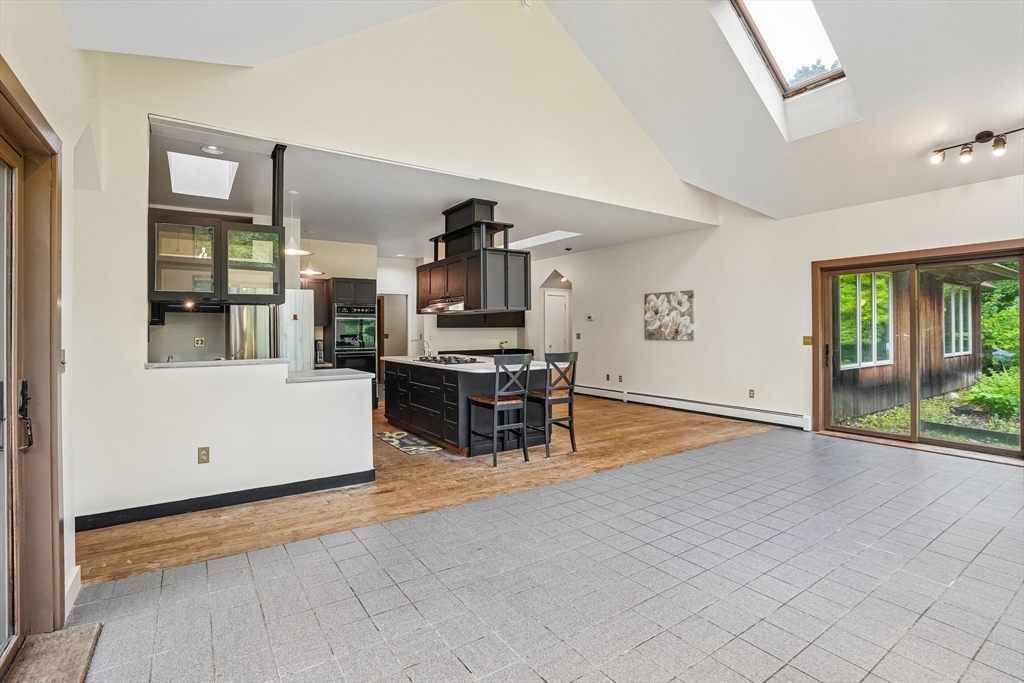 76 Foster Road Ashby, MA 01431 - Photo 8 of 38