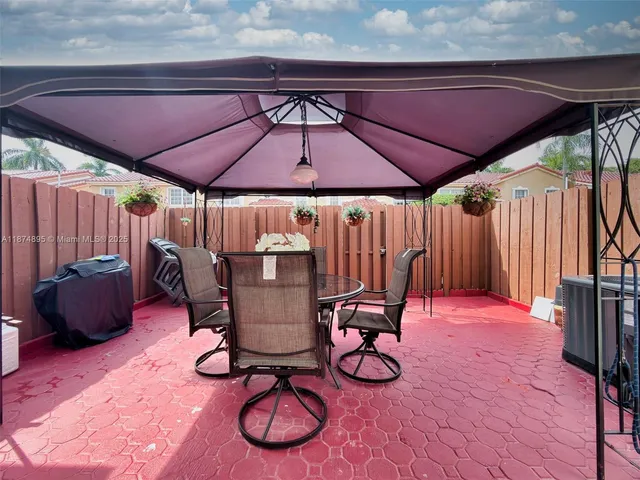 $420,000 | 14345 Southwest 57th Lane, Unit 51, Miami, FL 33183