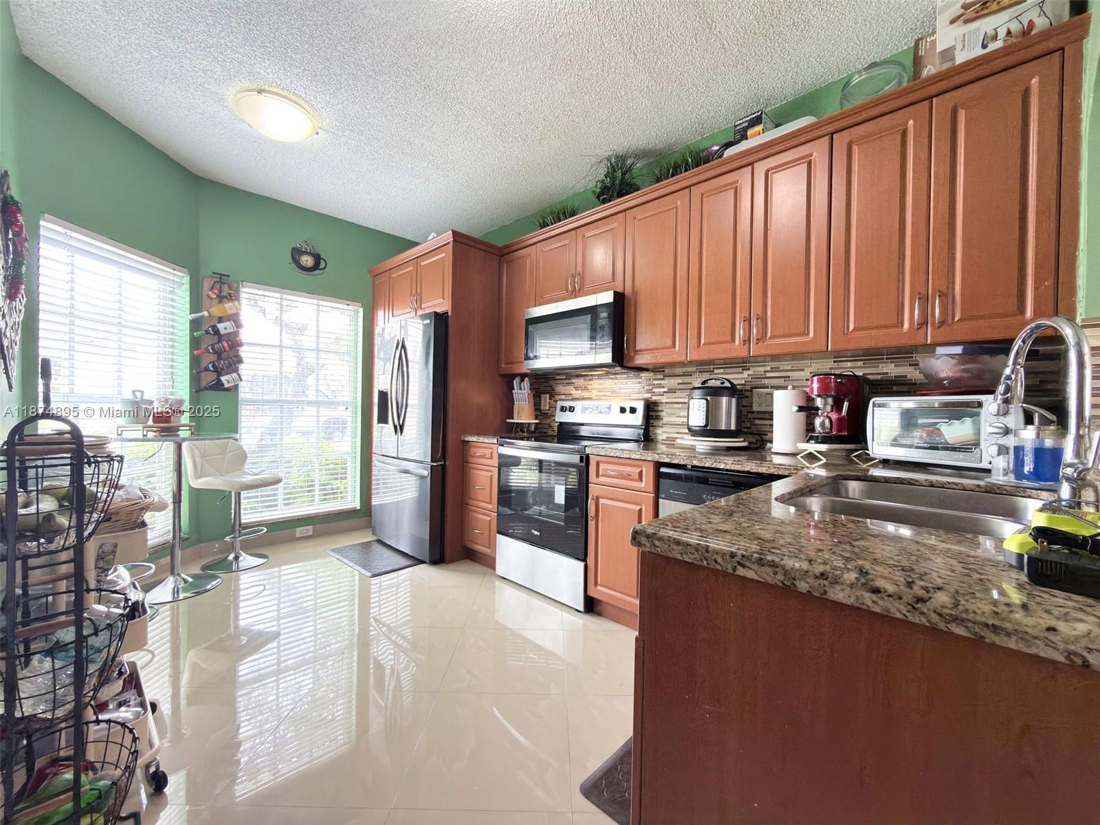 14345 Southwest 57th Lane, Unit 51 Miami, FL 33183 - Photo 6 of 22