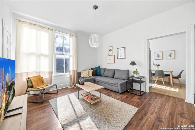 $612,990 | 302 Lamar Street, San Antonio, TX 78202