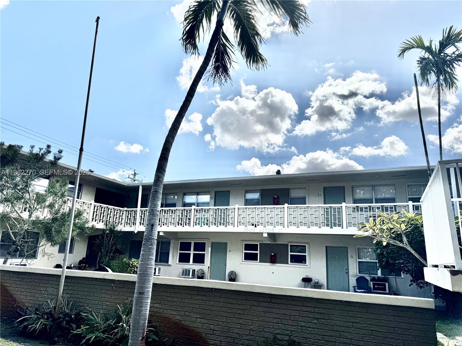 3500 Harrison Street, Unit 8 Hollywood, FL 33021 - Photo 16 of 54