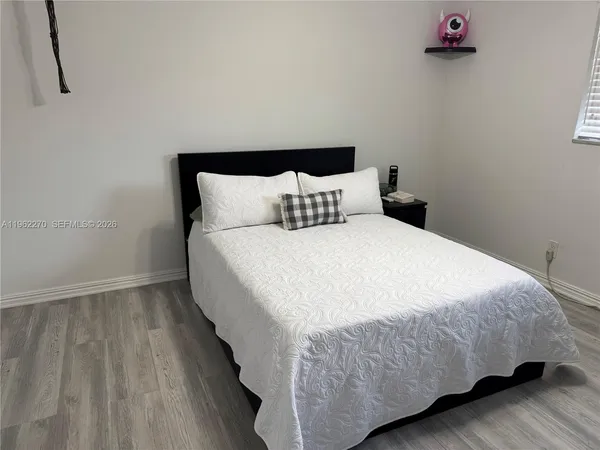 $1,999 | 3500 Harrison Street, Unit 8, Hollywood, FL 33021