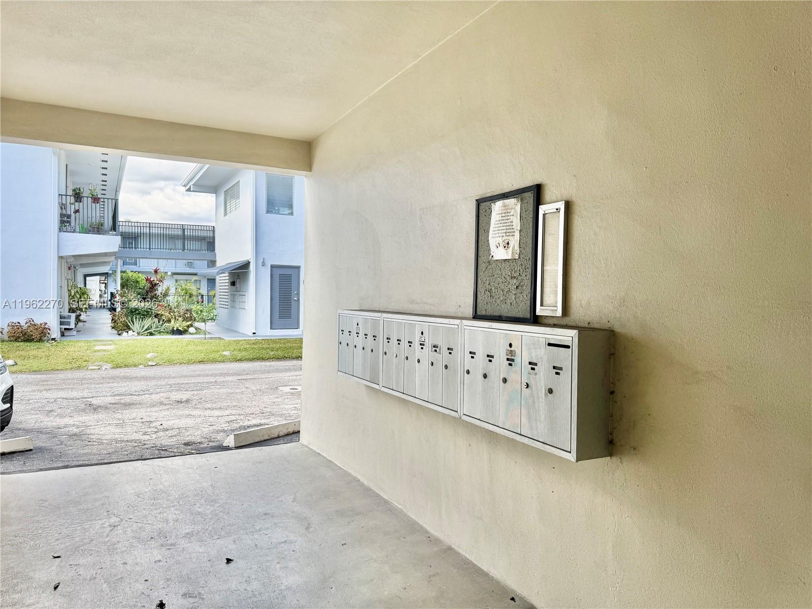 3500 Harrison Street, Unit 8 Hollywood, FL 33021 - Photo 53 of 54