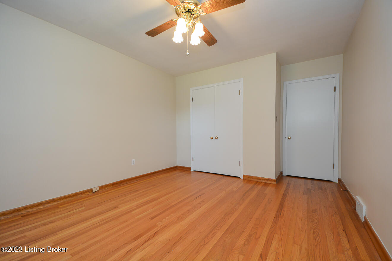 505 Brookview Road Louisville, KY 40207 - Photo 26 of 54 Bedroom