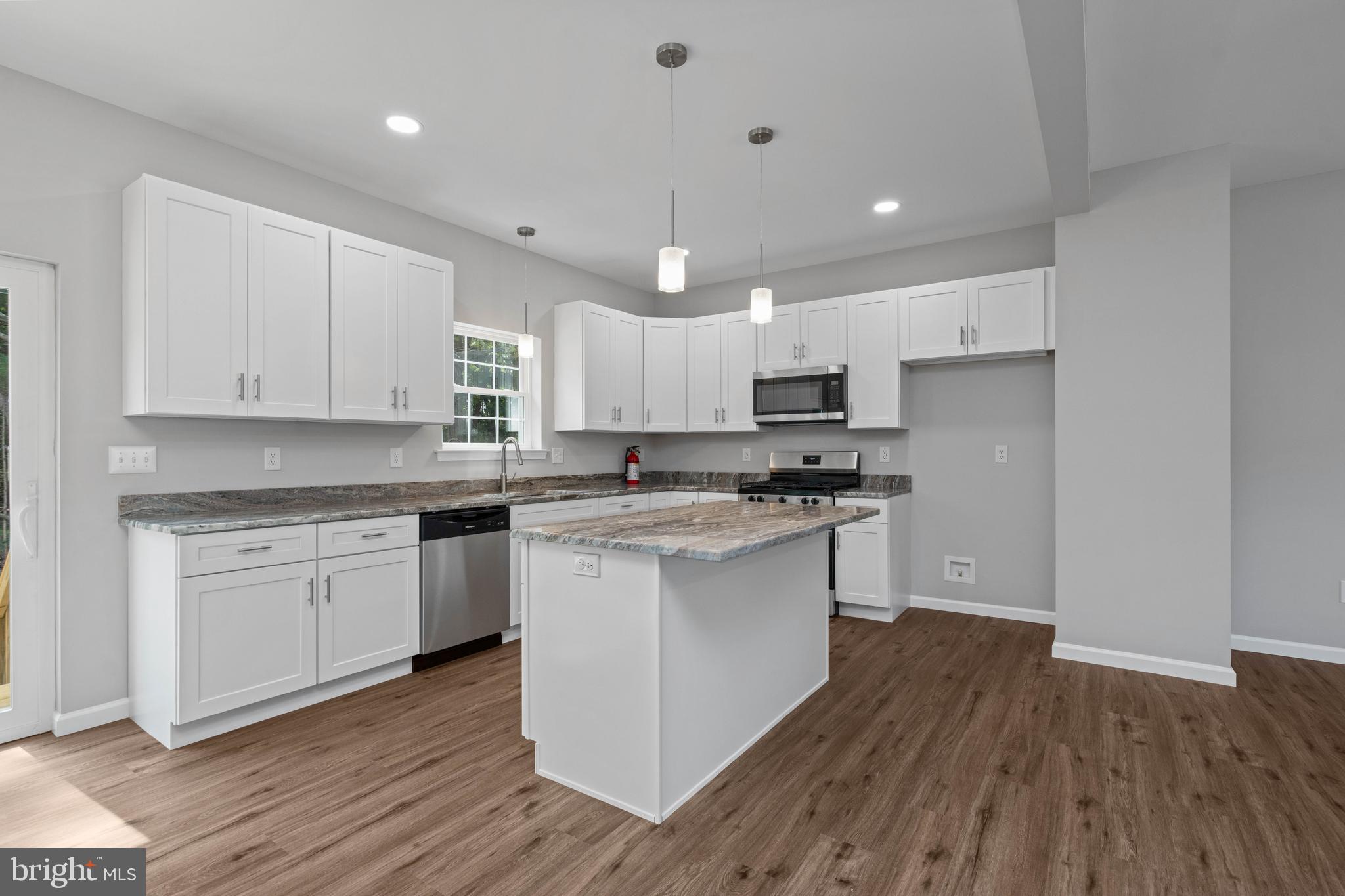 1504 South Academy Street Glassboro, NJ 08028 - Photo 7 of 34