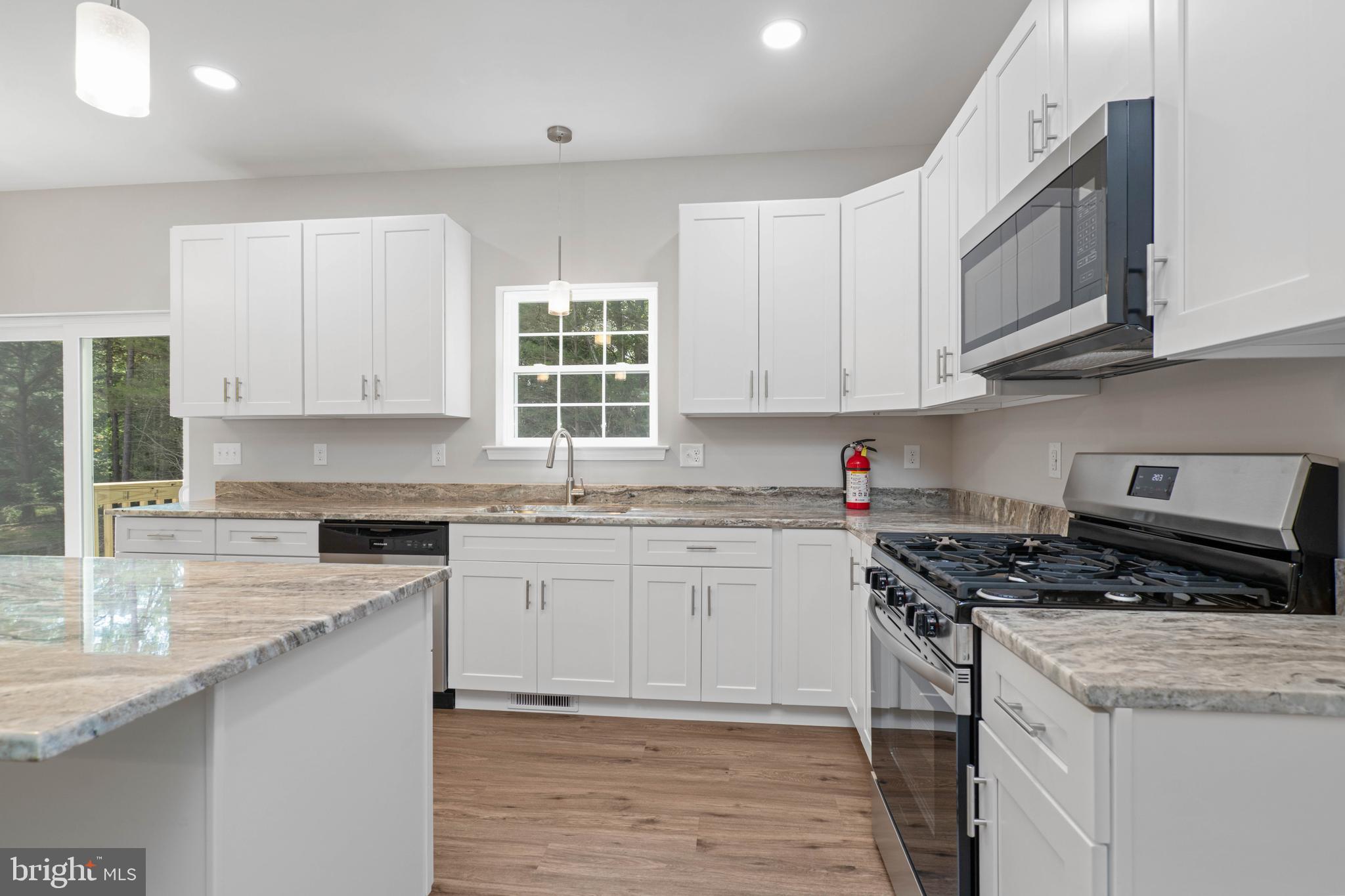 1504 South Academy Street Glassboro, NJ 08028 - Photo 9 of 34