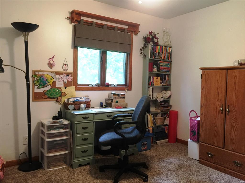 514 Coventry Road Troy, IL 62294 - Photo 15 of 36 Gallery Image 15