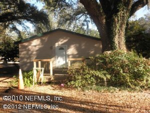 111 Peniel Store Road Palatka, FL 32177 - Photo 1 of 11 A GREAT HOME ON ALMOST AN ACRE!