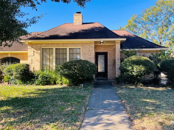 $2,050 | 14734 Charlmont Drive, Houston, TX 77083