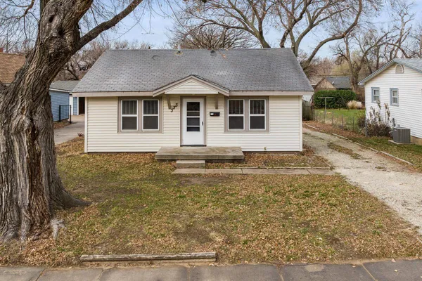 $116,900 | 333 South S Street, Wichita, KS 67213