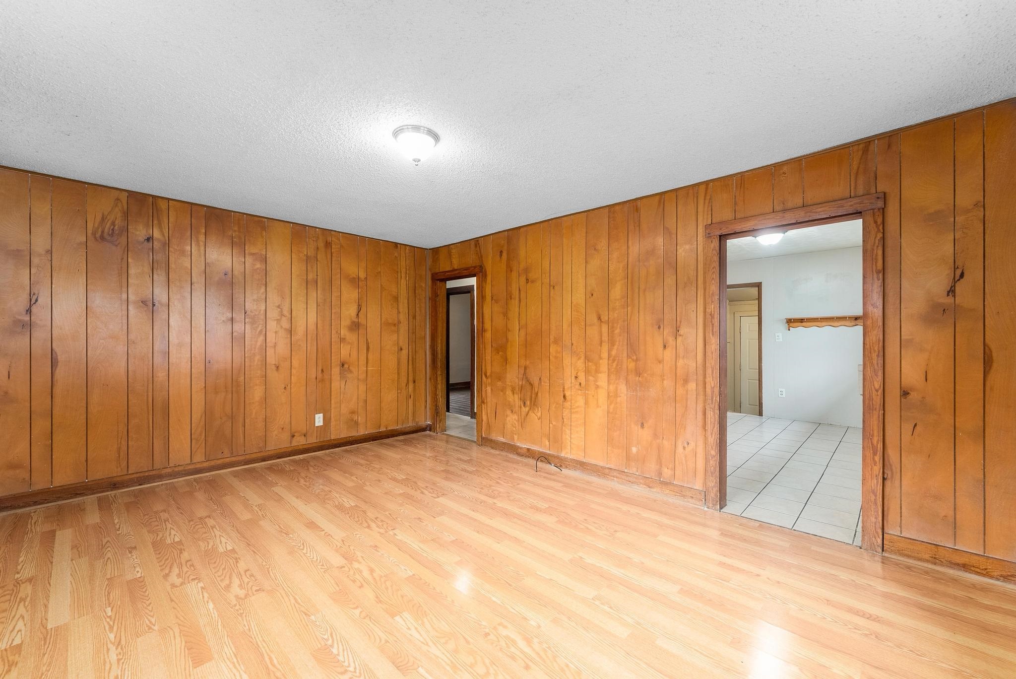 333 South S Street Wichita, KS 67213 - Photo 7 of 28