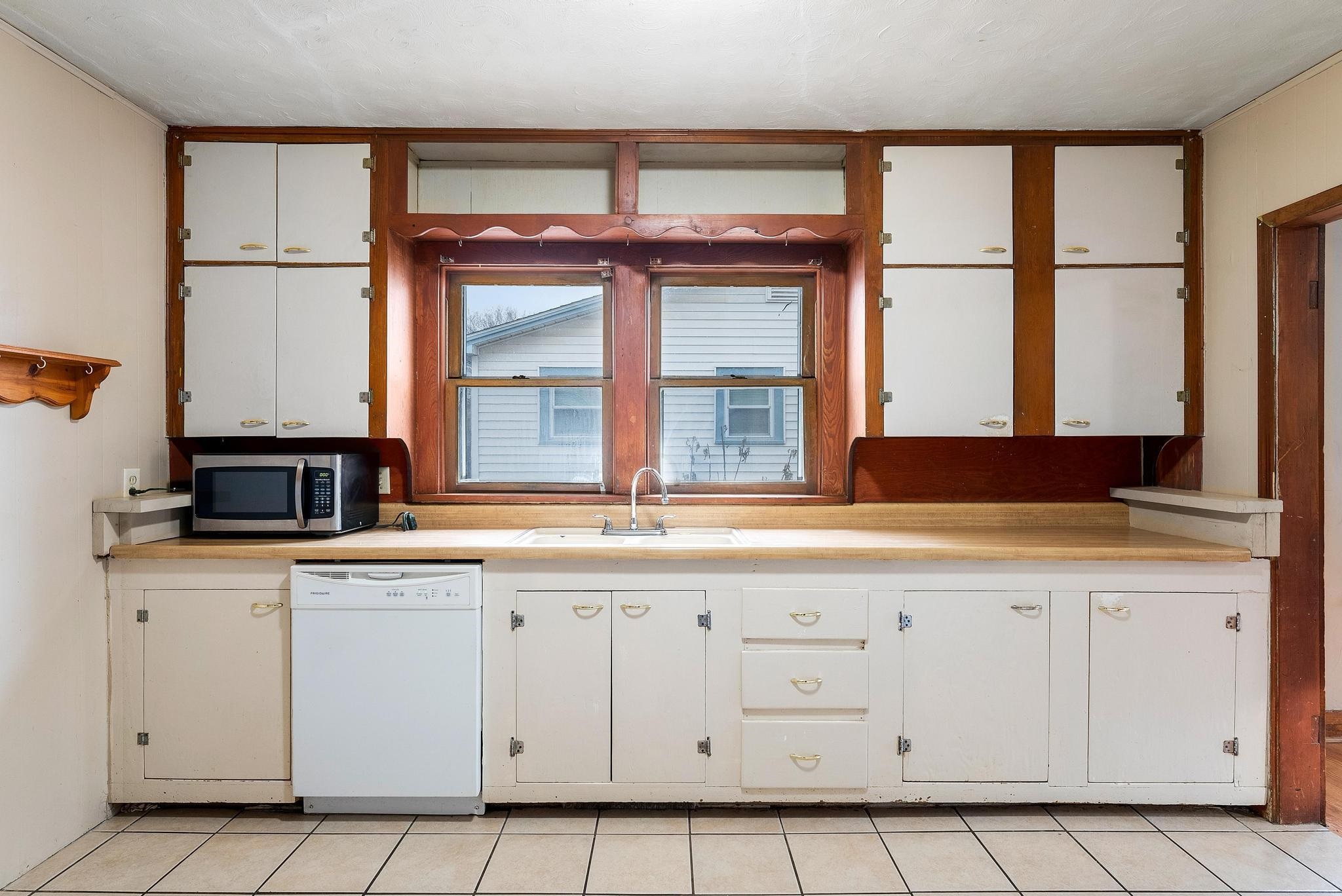 333 South S Street Wichita, KS 67213 - Photo 9 of 28