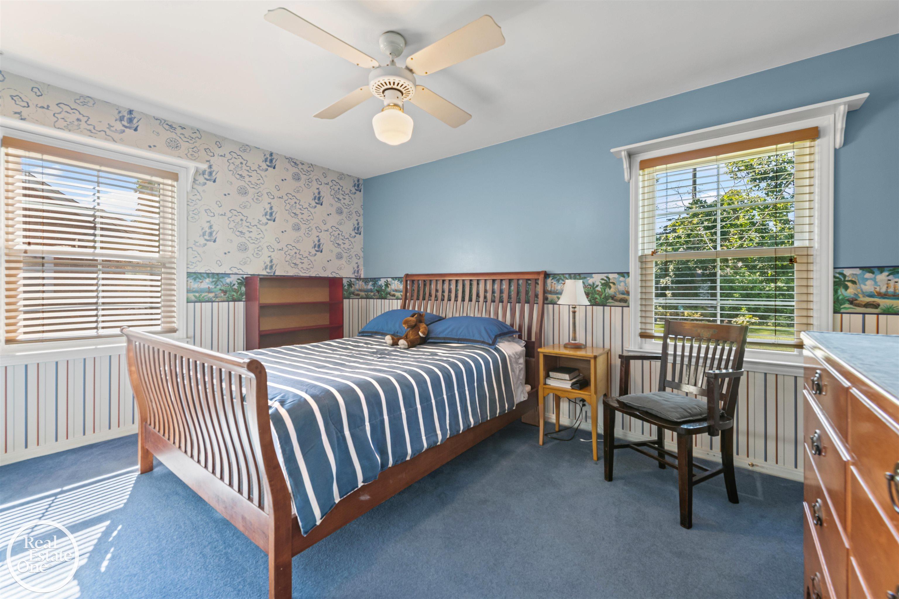 1151 South Renaud Road Grosse Pointe, MI 48236 - Photo 18 of 39 50187085-a687dfd5-eb5d-4566-8672-efcabdb57c2e.JPG