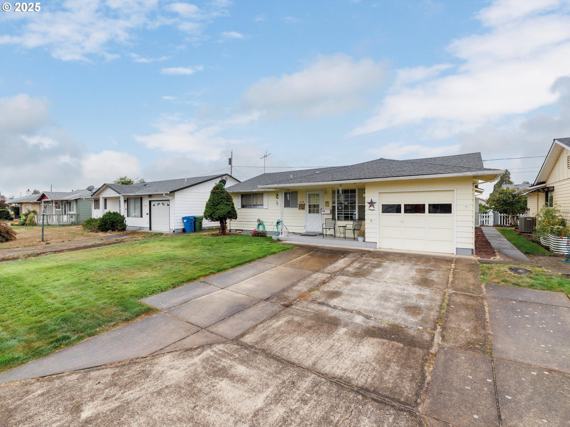 1259 Randolph Road Woodburn, OR 97071 - Photo 4 of 26 Gallery Image 4
