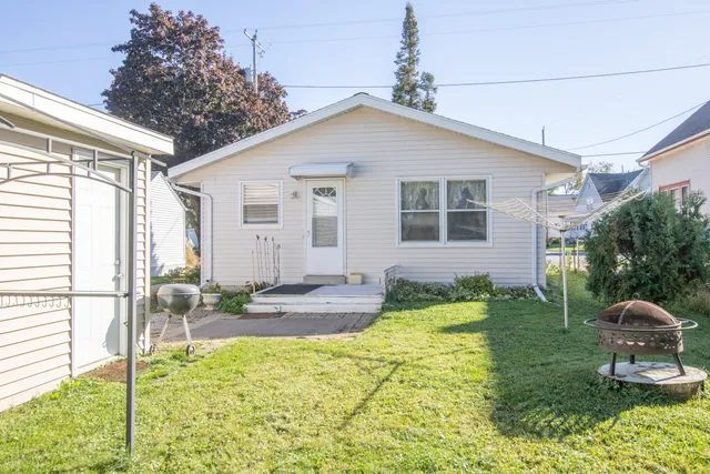 $269,900 | 612 Elm Street, Watertown, WI 53098