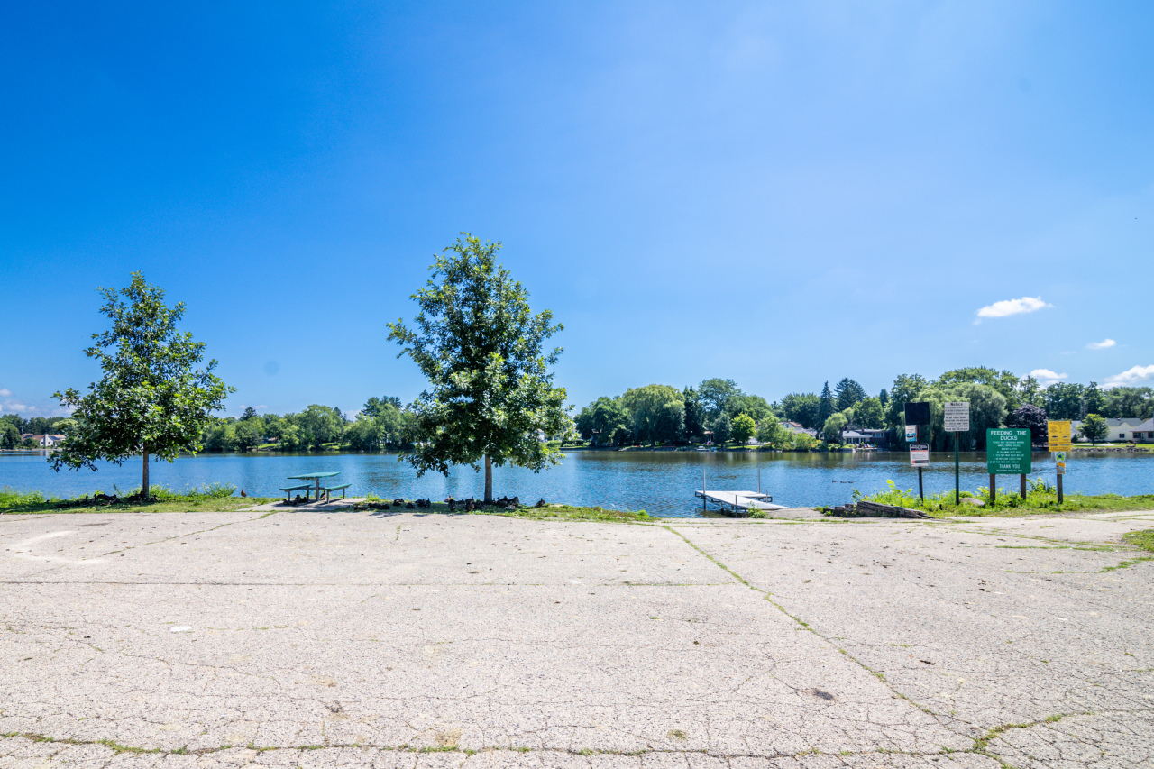 612 Elm Street Watertown, WI 53098 - Photo 39 of 43 Photo 36