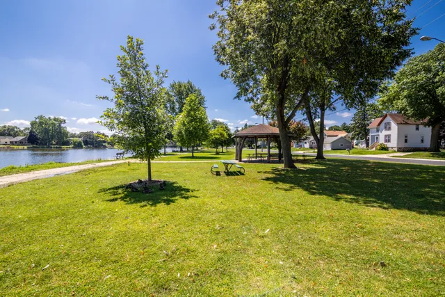 $269,900 | 612 Elm Street, Watertown, WI 53098