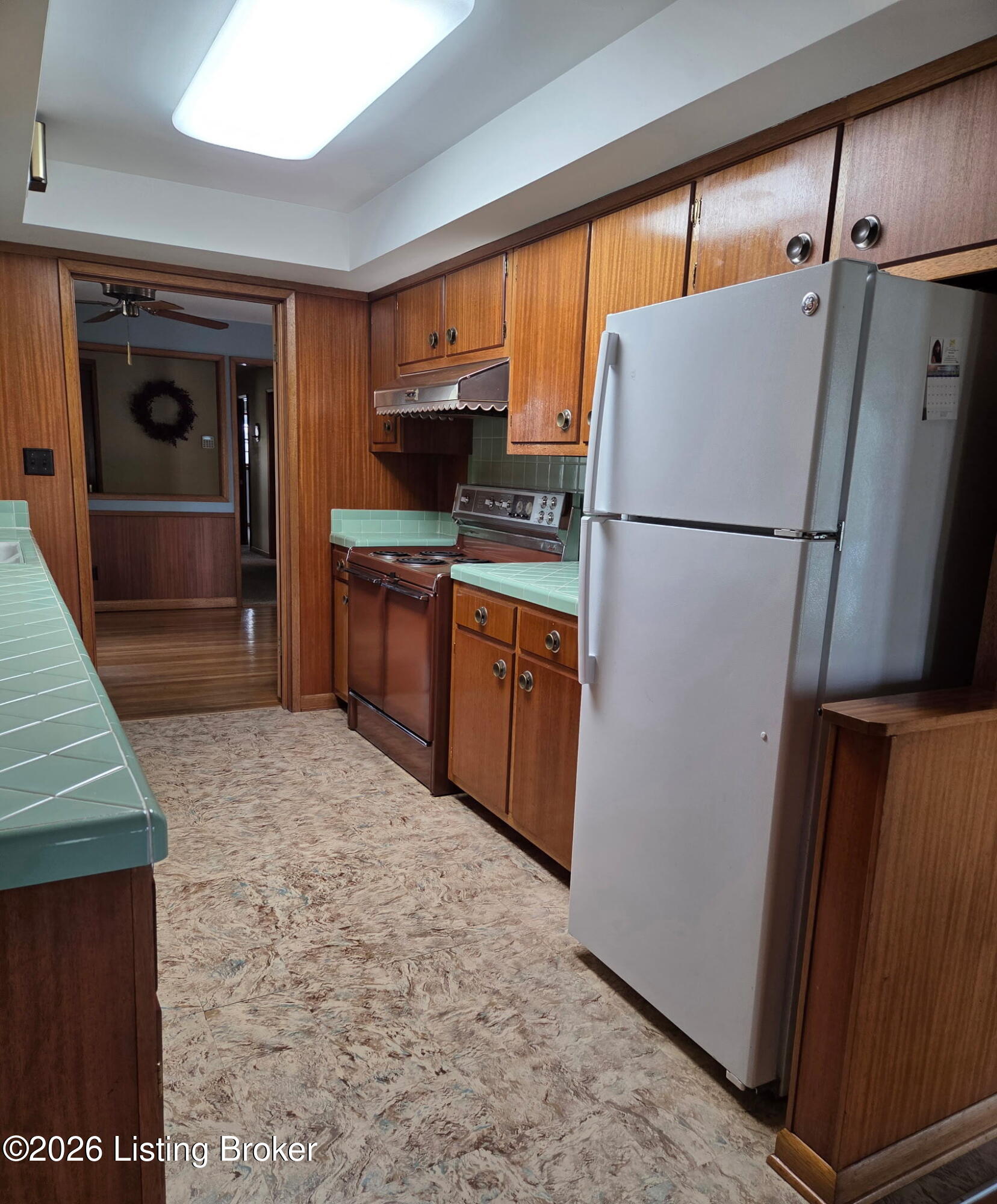 9307 Fairground Road Louisville, KY 40291 - Photo 11 of 33 1000074701