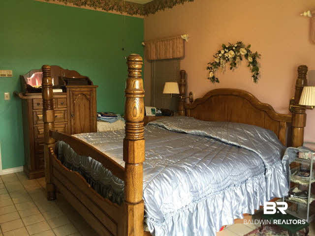 8890 Bay View Drive Foley, AL 36535 - Photo 3 of 21 Mstr Bed