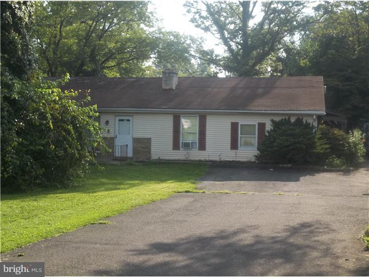 1232 Lindenhurst Road Yardley, PA 19067 - Photo 2 of 14 Exterior Front