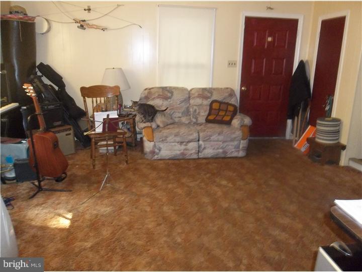 1232 Lindenhurst Road Yardley, PA 19067 - Photo 7 of 14 Living Room