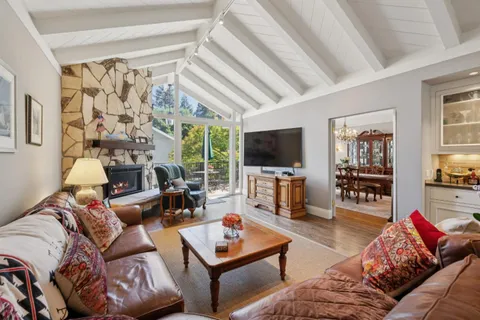 $4,998,000 | 2301 Easton Drive, Burlingame, CA 94010