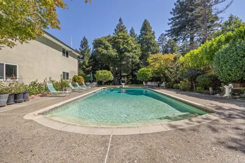 $4,998,000 | 2301 Easton Drive, Burlingame, CA 94010
