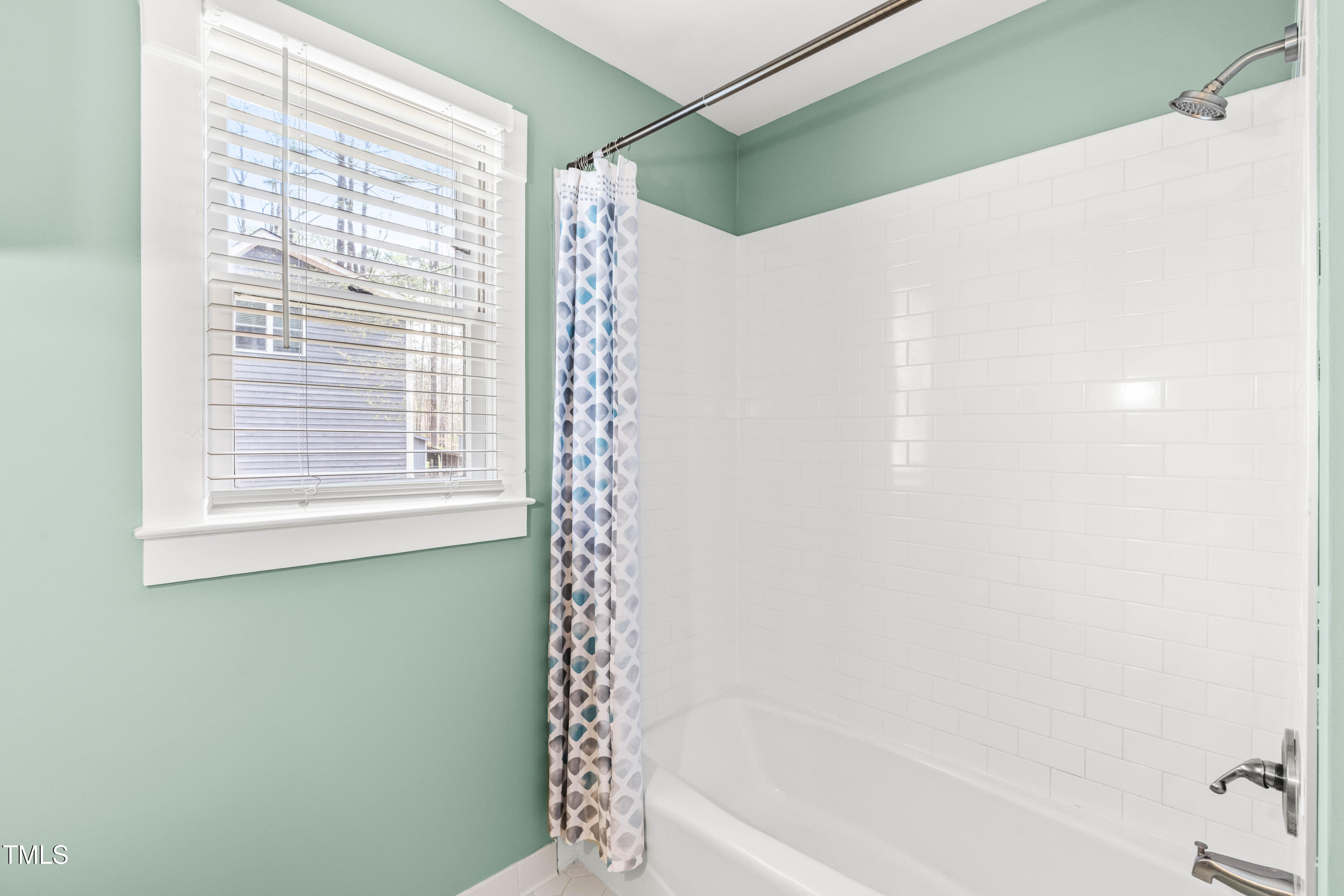8312 Wheatstone Lane Raleigh, NC 27613 - Photo 16 of 34 DSC05933