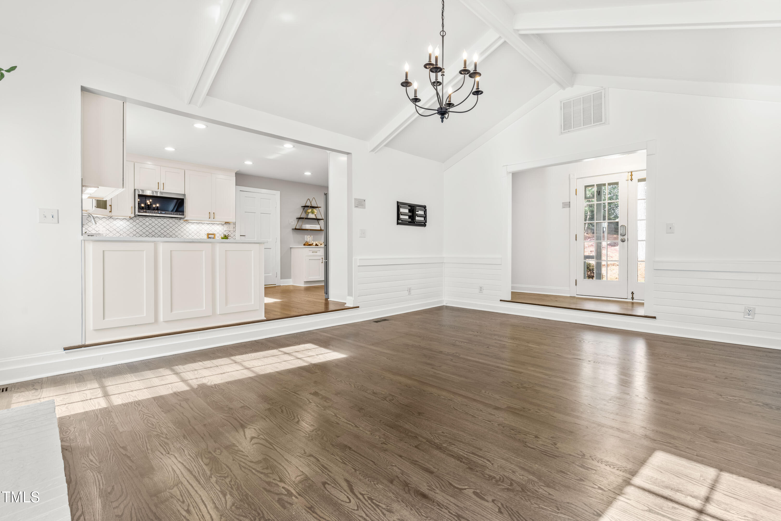 8312 Wheatstone Lane Raleigh, NC 27613 - Photo 9 of 34 DSC05903