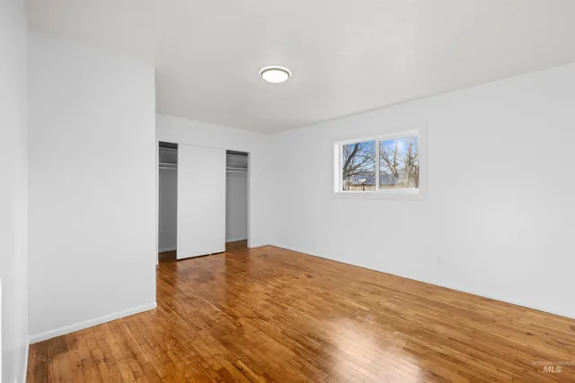 $239,990 | 850 Riverside Avenue, Grand View, ID 83624