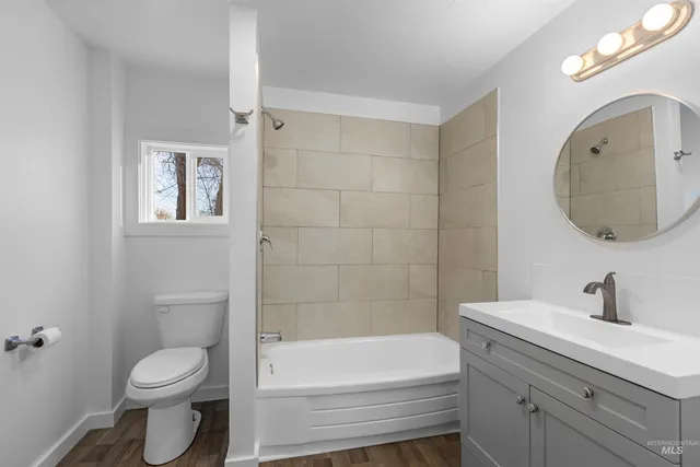 $239,990 | 850 Riverside Avenue, Grand View, ID 83624