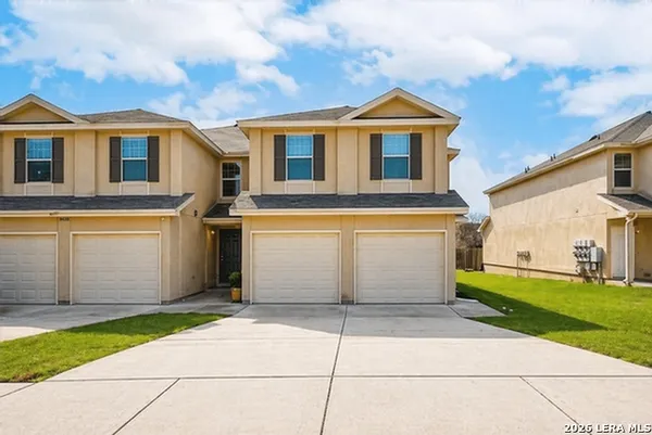 $650,000 | 10719 Mathom Landing, Universal City, TX 78148