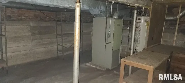 $60,000 | 200 1st Avenue, Sherrard, IL 61281