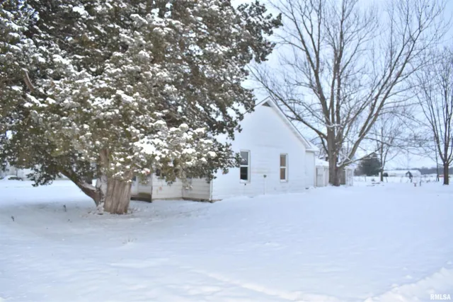 $60,000 | 200 1st Avenue, Sherrard, IL 61281