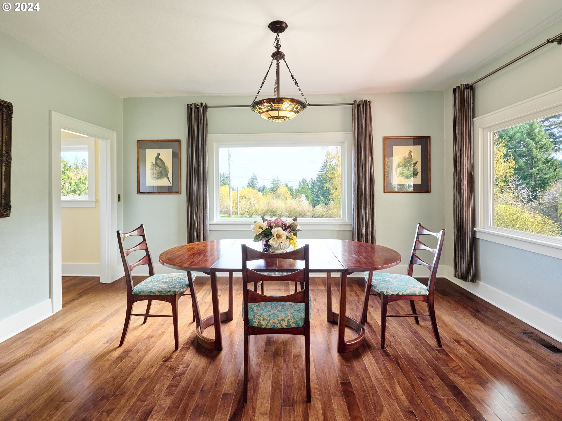 26295 Southwest Chehalem Station Road Sherwood, OR 97140 - Photo 10 of 48 Gallery Image 10