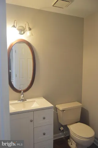 $3,800 | 5362 Sequoia Farms Drive, Centreville, VA 20120