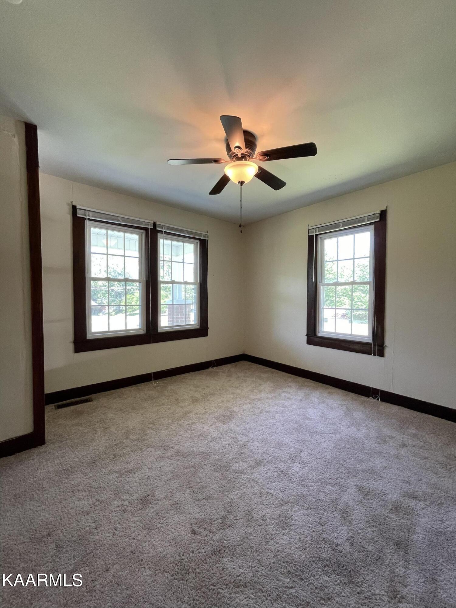 714 Sinking Springs Road Clinton, TN 37716 - Photo 21 of 33 5A203189-A9B3-4941-91EB-E1B5229B97BD