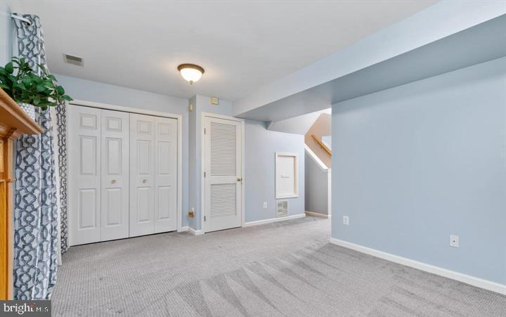 43393 Chokeberry Square Ashburn, VA 20147 - Photo 2 of 31