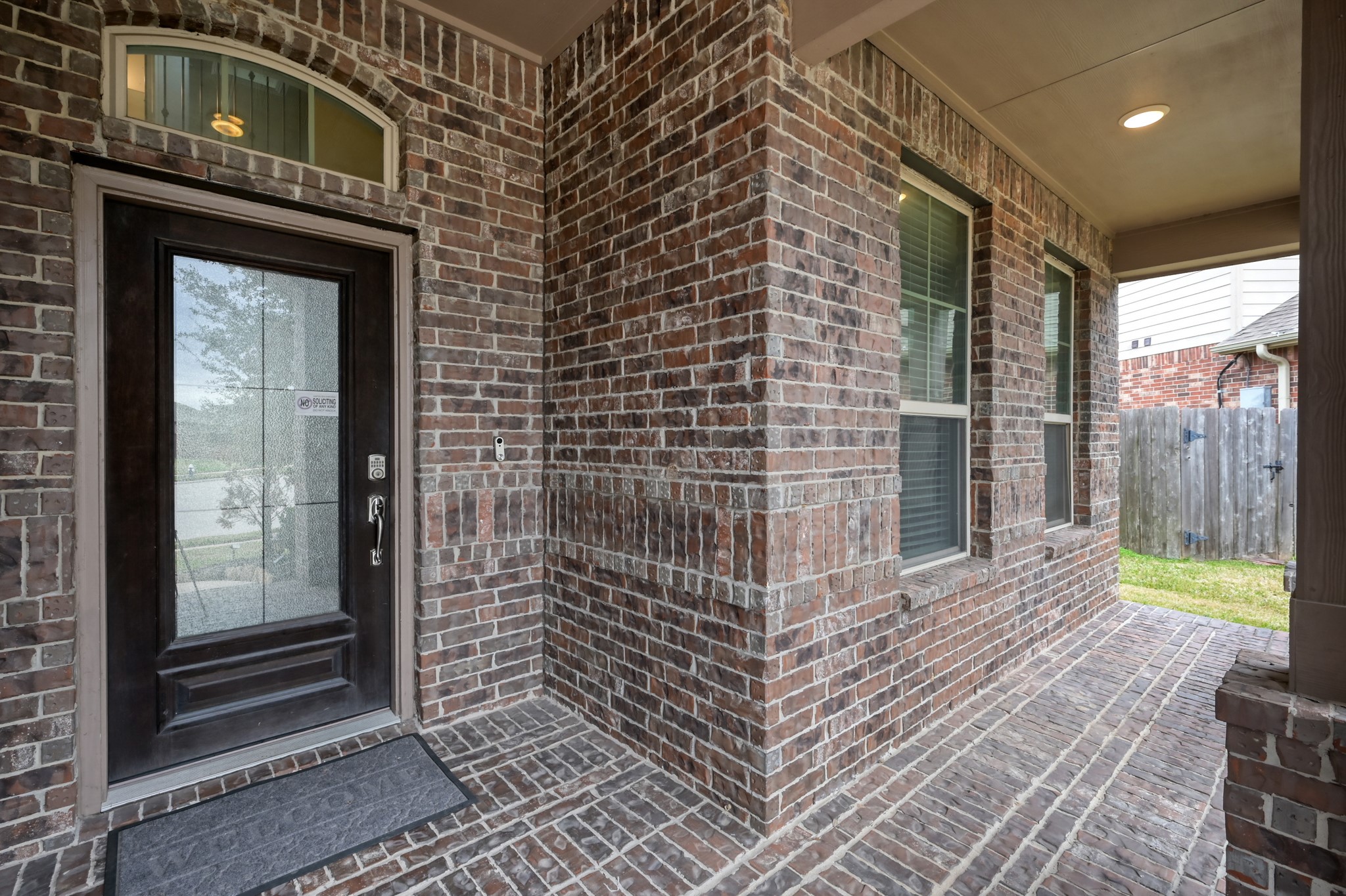 24542 Grayson Falls Lane Spring, TX 77389 - Photo 4 of 48