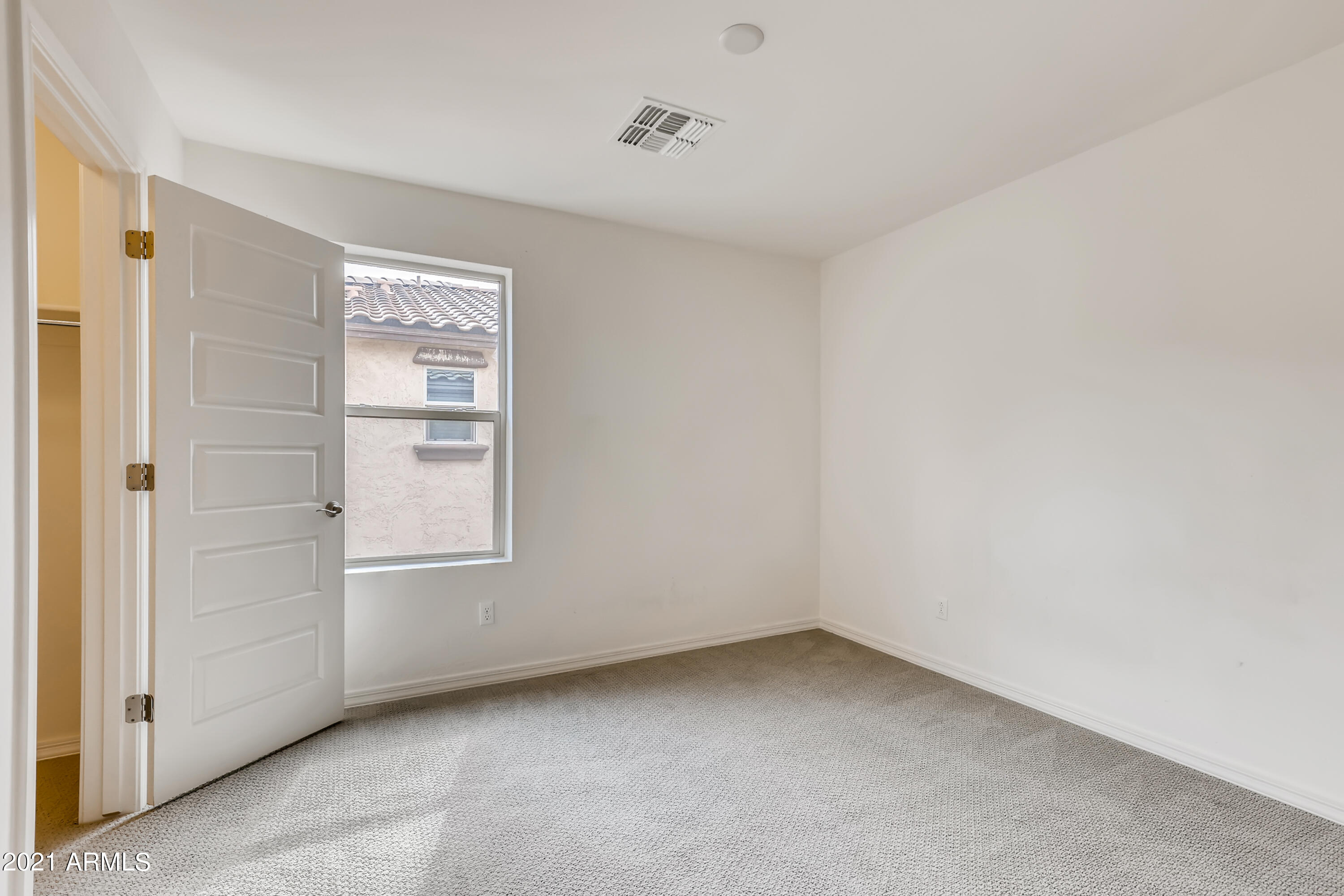 2991 East Megan Street Gilbert, AZ 85295 - Photo 25 of 33 25-461763912-44 2nd Floor Bedroom