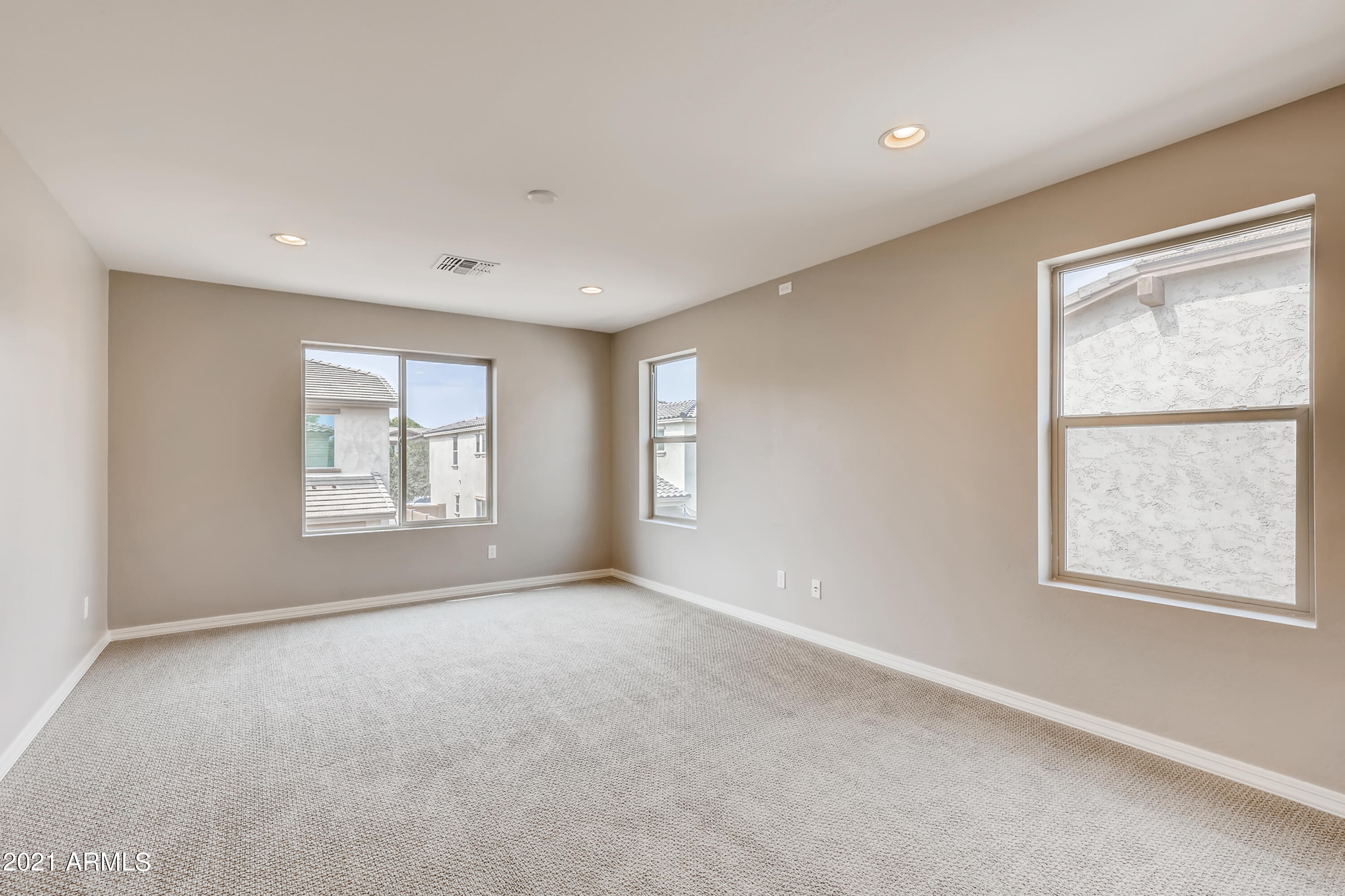 2991 East Megan Street Gilbert, AZ 85295 - Photo 29 of 33 29-322816035-52 2nd Floor Loft