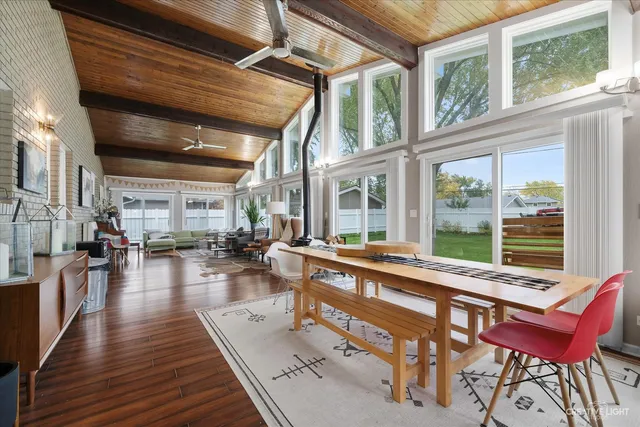 $2,950 | 565 Morgan Lane, Hoffman Estates, IL 60169