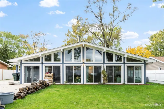 $2,950 | 565 Morgan Lane, Hoffman Estates, IL 60169