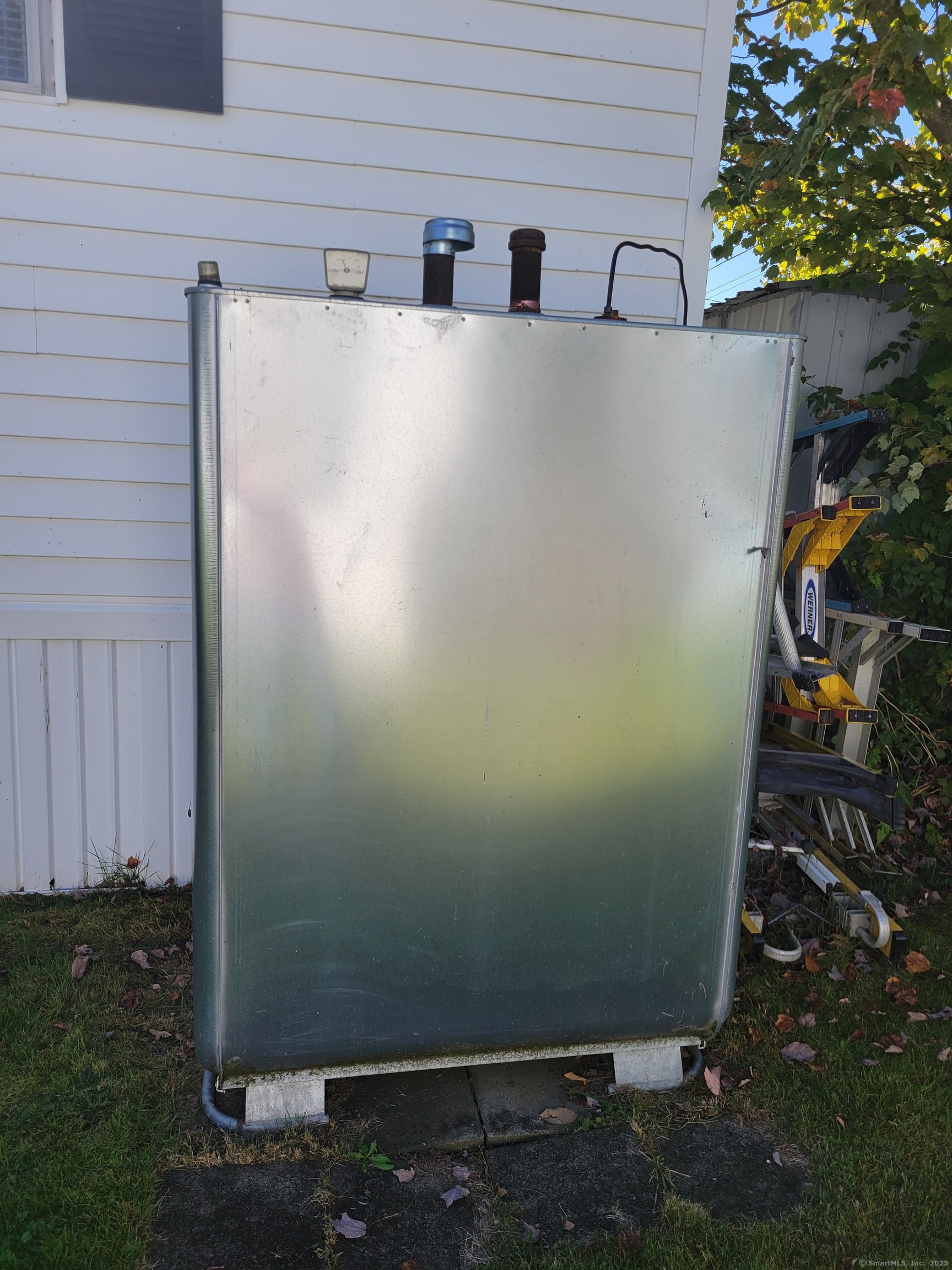 80 Sheldon Road Griswold, CT 06351 - Photo 19 of 25 a view of a house