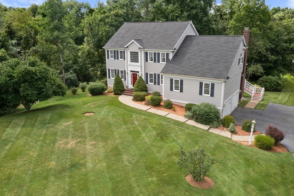 75 Raymond Road Sudbury, MA 01776 - Photo 2 of 39
