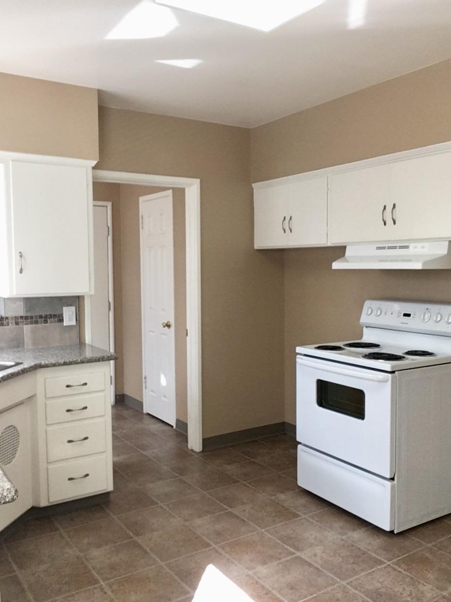 1429 F Street Reedley, CA 93654 - Photo 9 of 20
