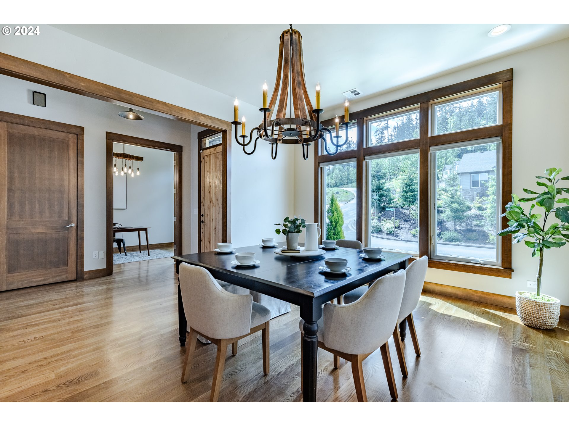 3688 Snowberry Road Eugene, OR 97403 - Photo 11 of 48 Gallery Image 11