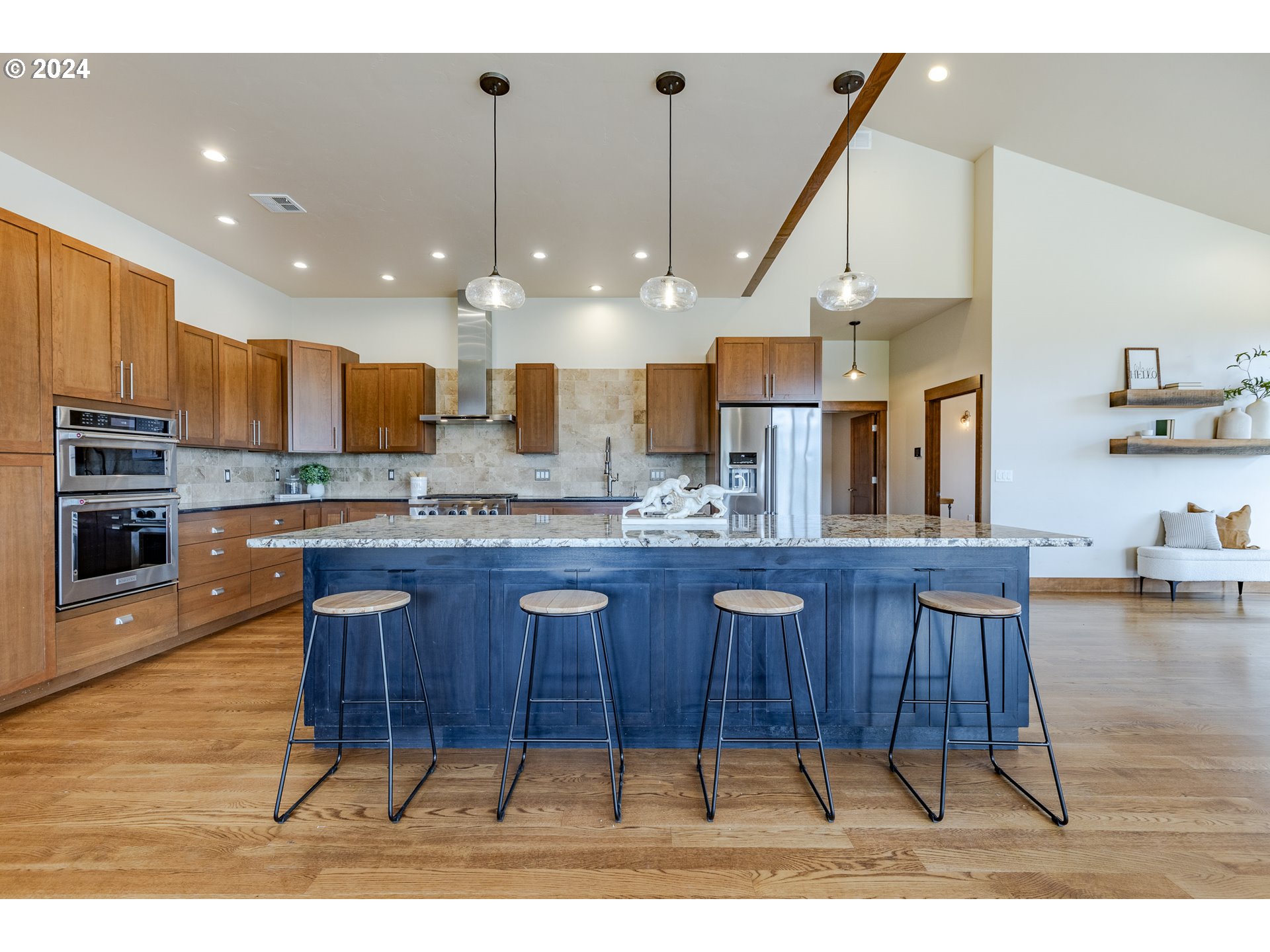 3688 Snowberry Road Eugene, OR 97403 - Photo 15 of 48 Gallery Image 15