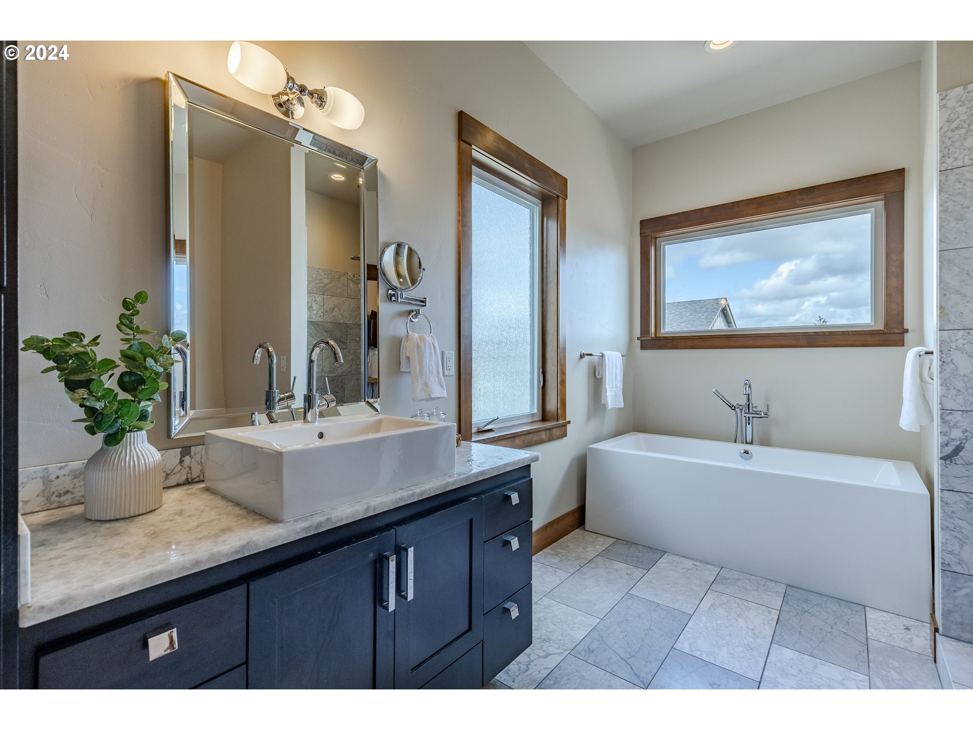 3688 Snowberry Road Eugene, OR 97403 - Photo 27 of 48 Gallery Image 27